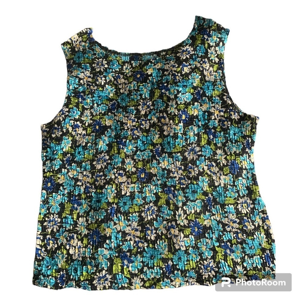 🎉HP🎉CASUAL CORNER TOPS BUNDLE - Picture 2 of 6